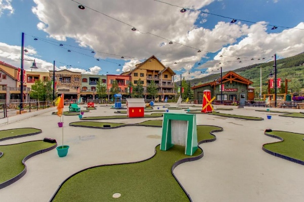 The Dakota Outpost image 20